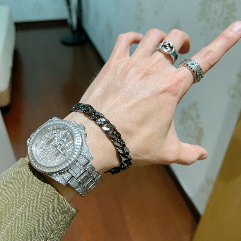 Gvc*1 bracelets